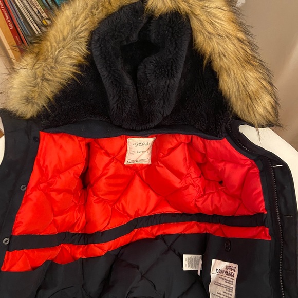 J crew boy Nordic down winter Parka in Navy Size 2 - Picture 3 of 4